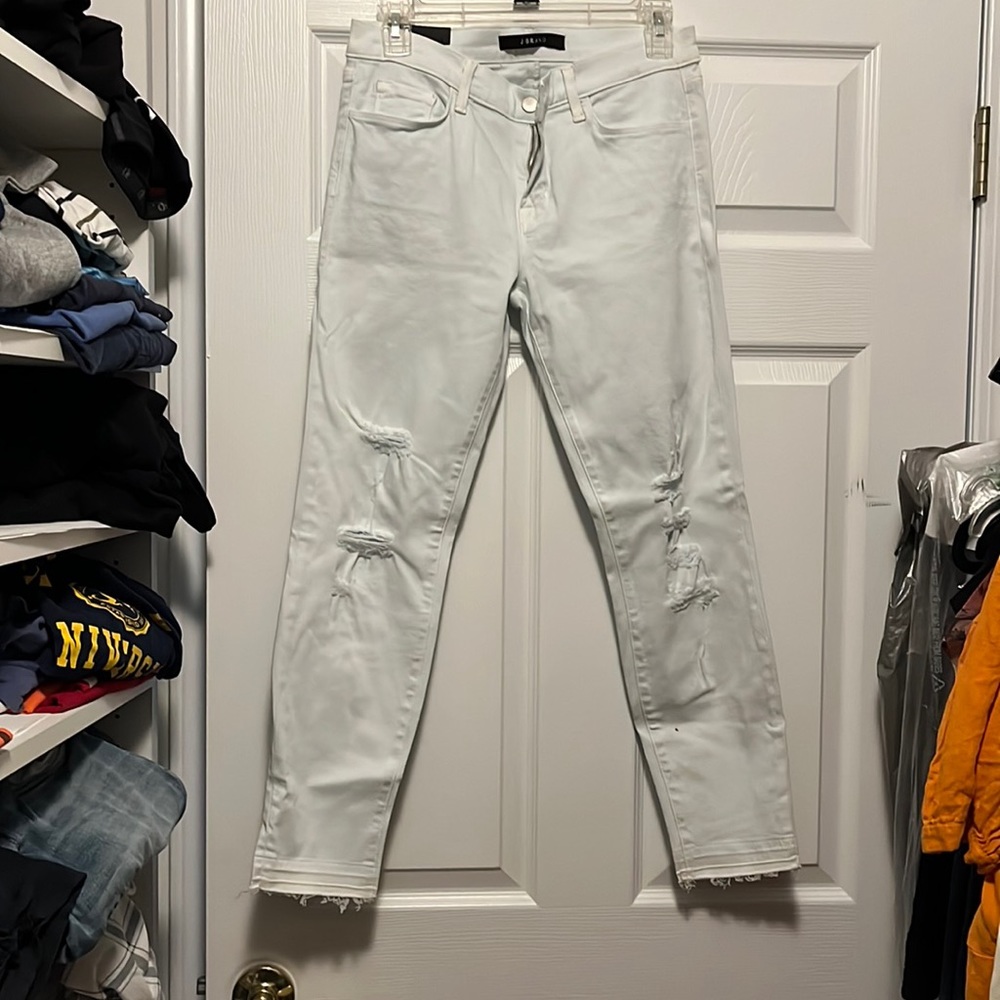 J Brand NWT mint distressed jeans size 29